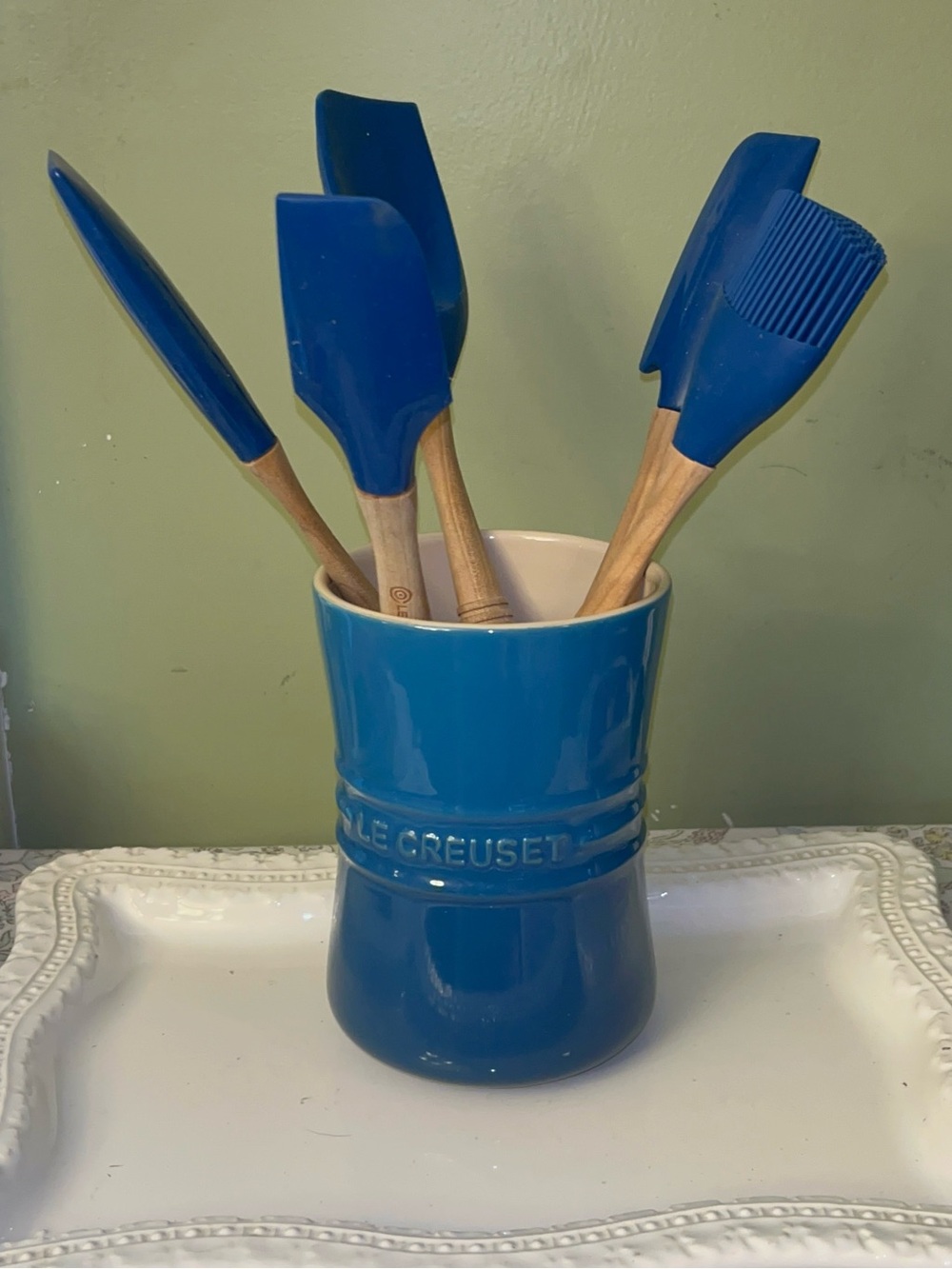 Le Creuset Craft Series 5-Piece Utensil Set with Crock in Marseille Blue